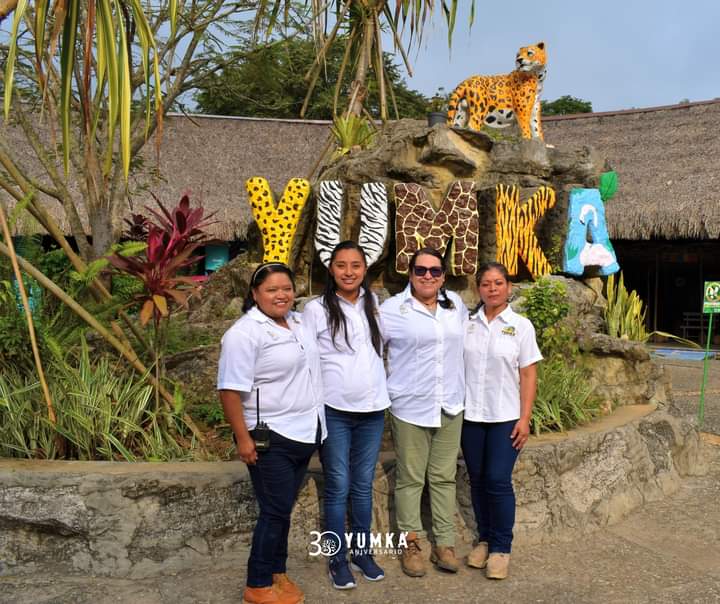 ANP_Yumka's tweet photo. #BiologistsDay🐒🐯🐘🦒
Agradecemos al gran equipo de Biólogos que laboran dentro de esta Área Natural Protegida🍃, los cuales se esfuerzan día con día con cada uno de nuestros ejemplares para que estos estén en optimas condiciones.🐾 https://t.co/rurUdE9iJu