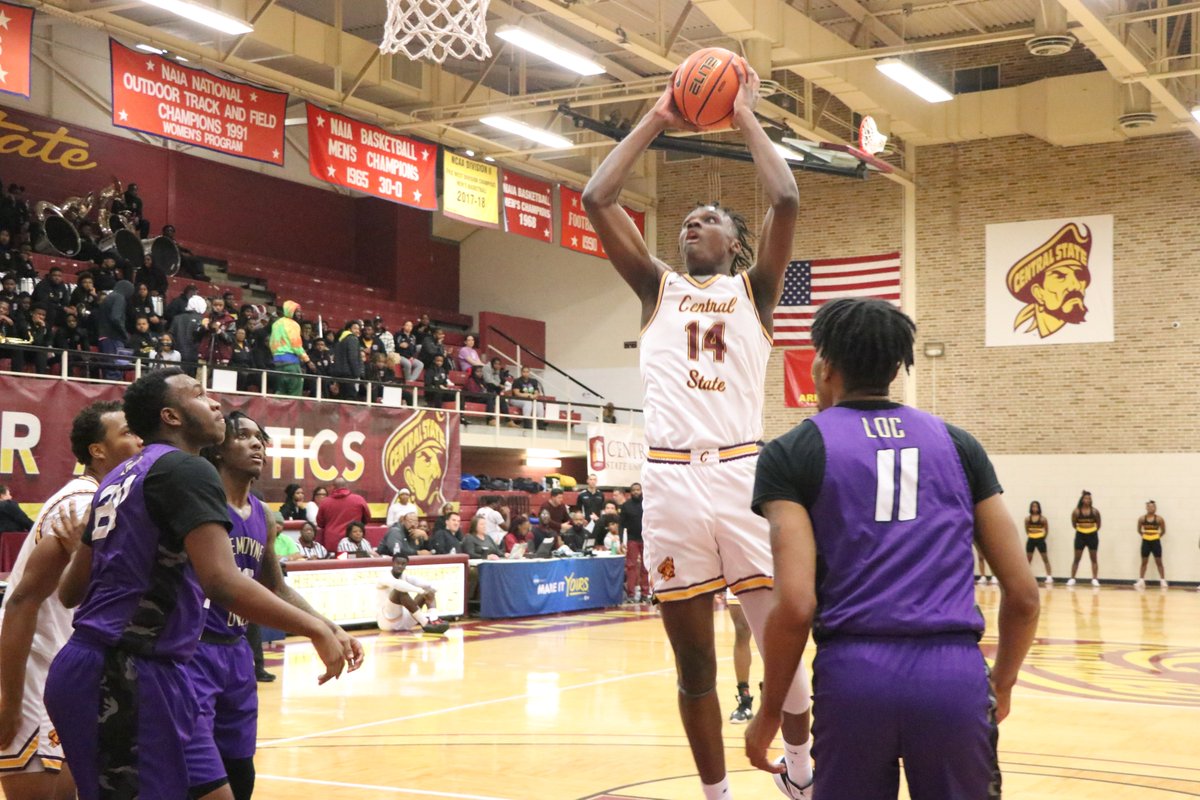 GO_MARAUDERS's tweet photo. CSU big man Raevon Thomas has 10 points but CSU trails LOC, 39-38, at halftime

https://t.co/VHf8CJuJRW https://t.co/iNv2yCw8Zm