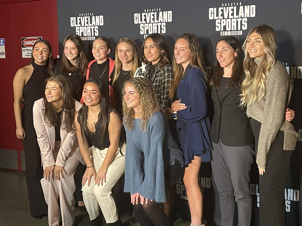 caseathletics's tweet photo. The CWRU women’s soccer team is the winner of the Greater Cleveland Sports Commission Female Athletes of the Year Award!
#CWRU #BlueCWRU https://t.co/NKBZqxprBE