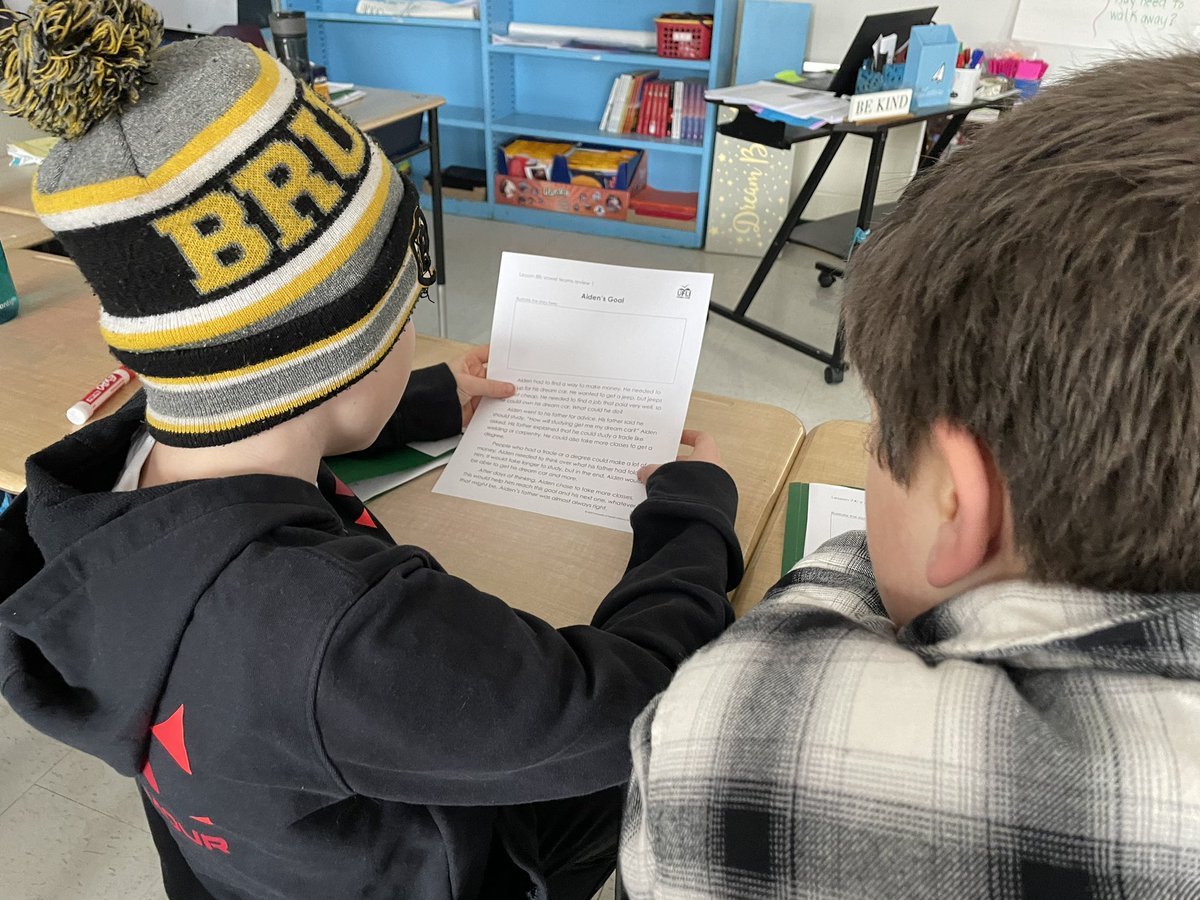 DaveyJenn's tweet image. Building fluency in 5/6 @selbyschool with timed, repeated readings using a decodable text at S’s level. It’s so awesome to hear how they ruthlessly and kindly correct each other for accuracy, while motivating the partner for ⬆️ fluency! #soproud #❤️mykiddos