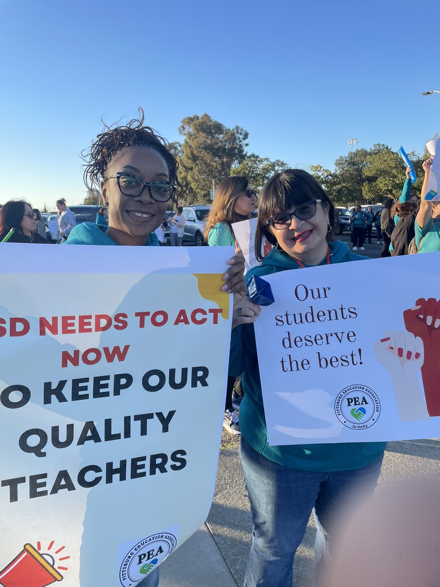 WeAreCTA's tweet photo. Our students deserve the best! @PittsburgEA educators are rallying today to call on @PittsburgUSD to invest in hiring and retaining the quality educators that students deserve. #WeAreCTA #ForOurStudents https://t.co/Tiys5BwjSU