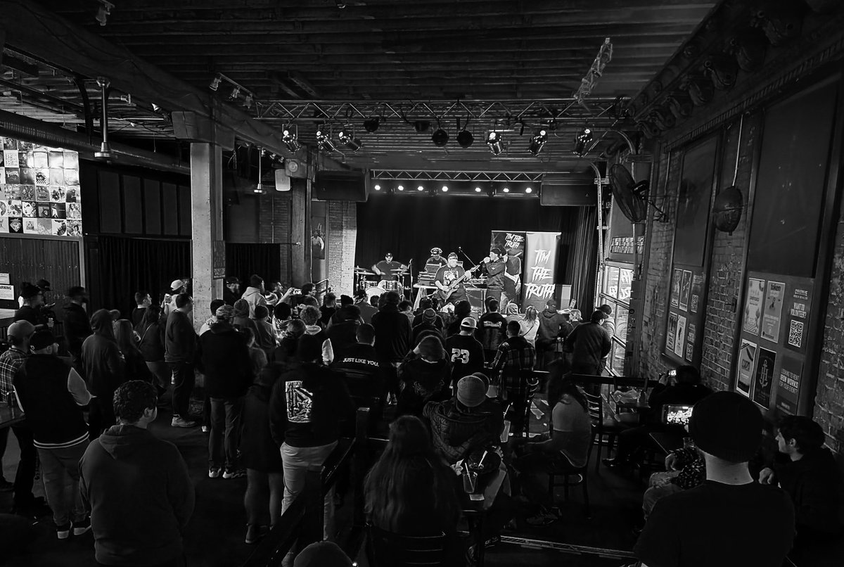 FTMPEvents's tweet photo. @ImTimTheTruth knows how to rock the stage!!

Still time to get to Token in Buffalo, NY!! https://t.co/9ioxOouCTv