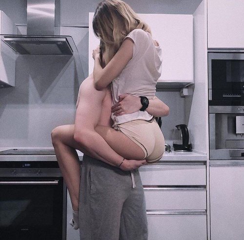 neversleeps29's tweet photo. I won't let go https://t.co/mYy3wqYDBP