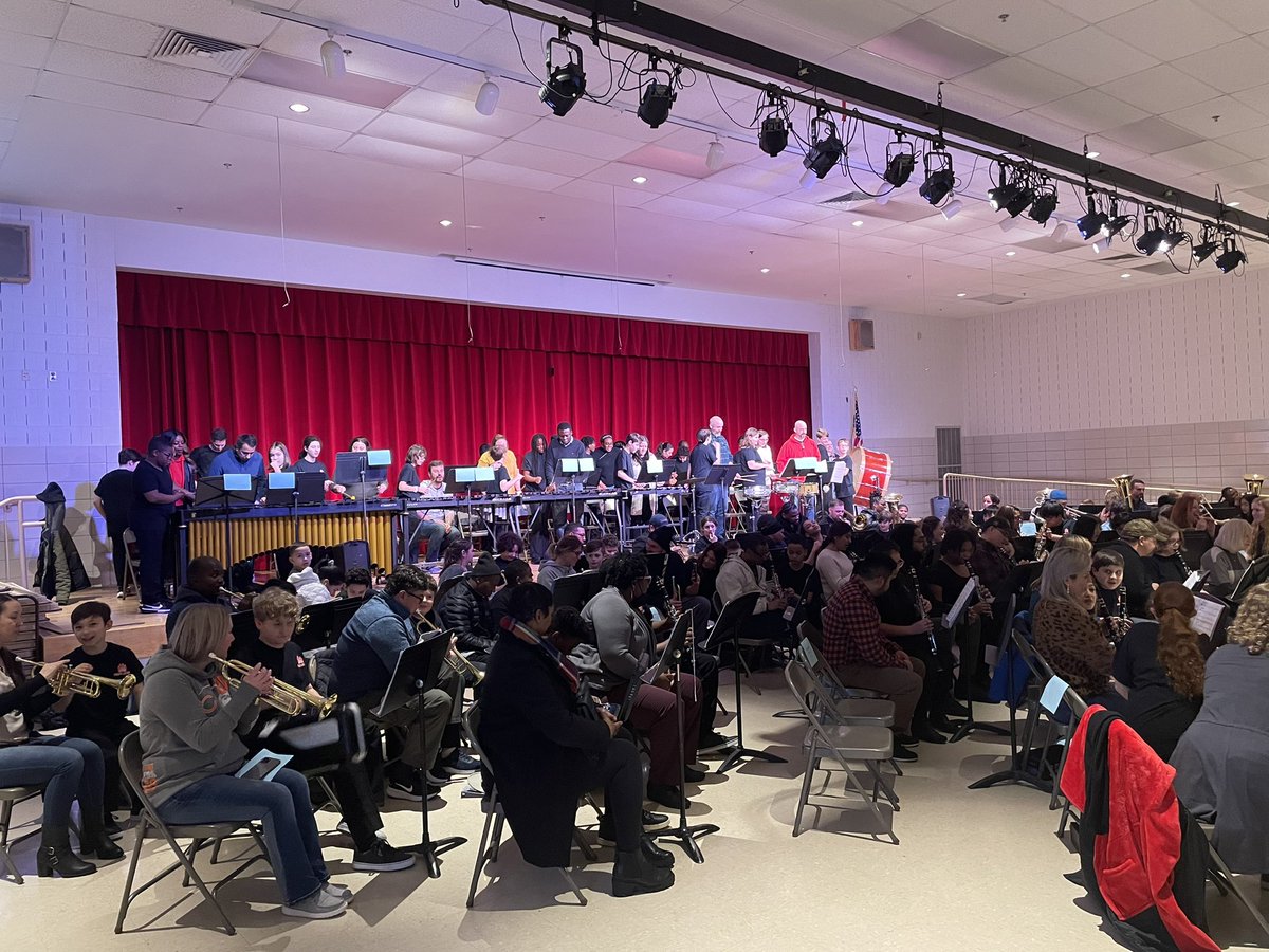 AllegrucciMusic's tweet photo. Great informance night with the @phmsbcps 6th Grade Band! Students not only performed, but did an awesome job of teaching their parents some band basics. Shoutout to all the parents that played and participated up on stage. @MusicBCPS https://t.co/9ue2cqUxmn