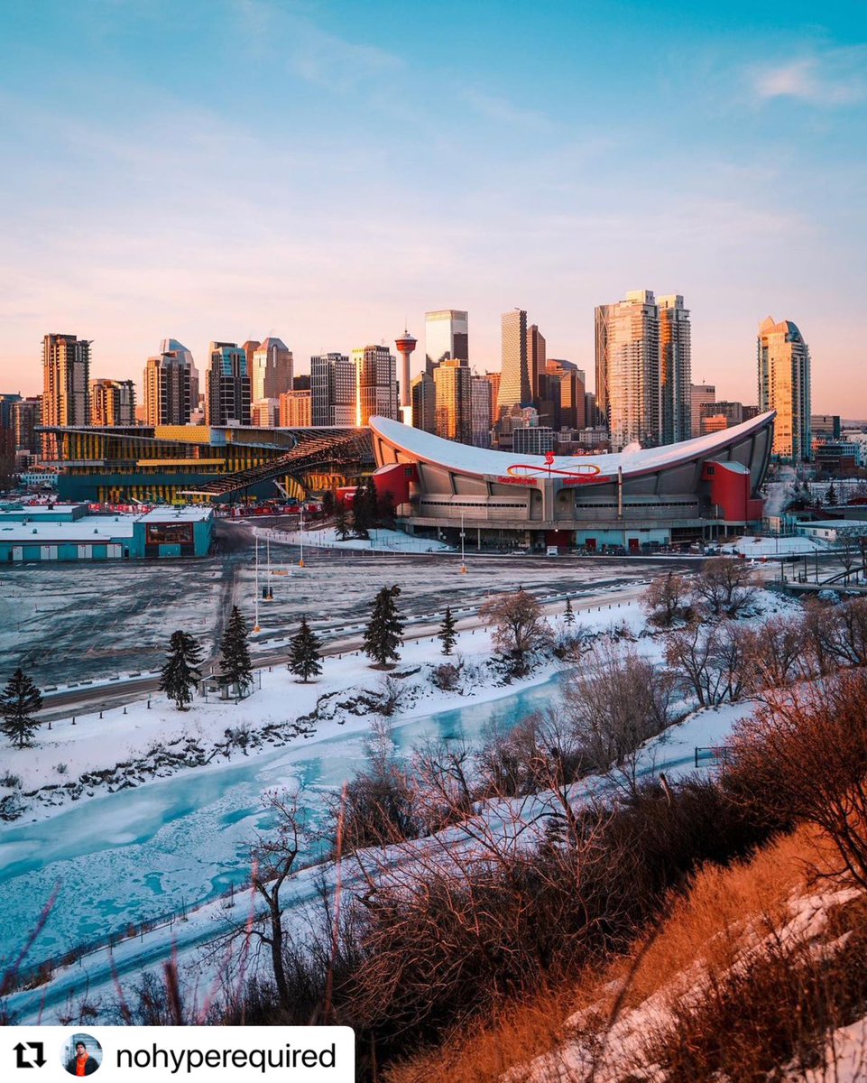 CanadaVisuals's tweet photo. Evenings in Calgary ❄️

📸: @NoHypeRequired 

#canadavisuals #calgary #photography #canada https://t.co/tyJJZMdzCB