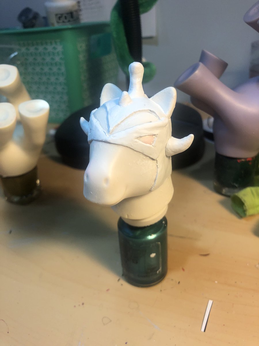 RhiPonies's tweet photo. Got new sculpting epoxy today, I think it’s going well! https://t.co/tGnI2rcvl1