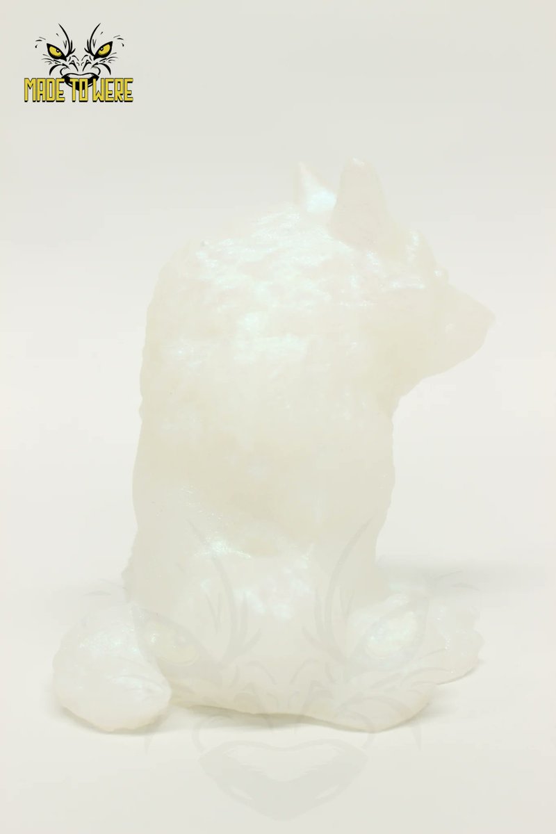 lunaquill's tweet photo. A new Woof for the pack! 🥰 #MadeToWere https://t.co/rrhHJINrFV