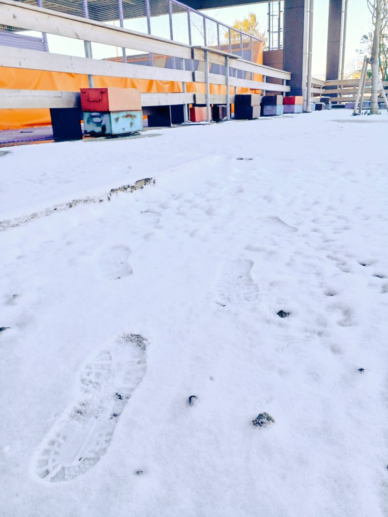 wonderjump55's tweet photo. 皆さんこんにちは☀️

本日積雪の為、除雪作業完了までの間は運営見合せとさせていただきます☃️

皆様にはご不便をおかけいたしますがご理解ご協力のほどよろしくお願いいたします。

営業再開次第ご連絡いたします🙌

#イオンモール常滑
#ワンダージャンプ https://t.co/kbHPSD3CxQ