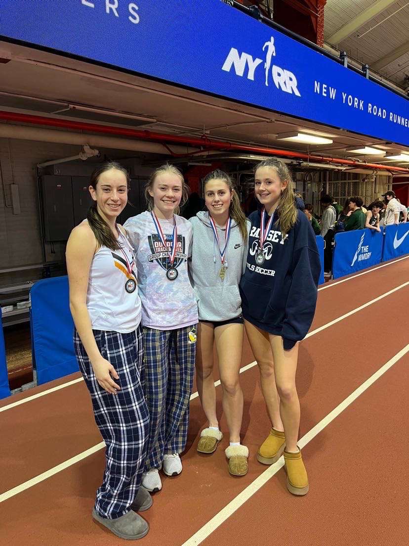 RamseyTrack's tweet photo. Katie Rubin, Jamie Gorman, Ella Landel and Alexa Friedland win the Metropolitan Invitational 4x800 with a season best time of 10:03.59, and qualify for Nike Indoor Nationals! https://t.co/9W75xxjzq1