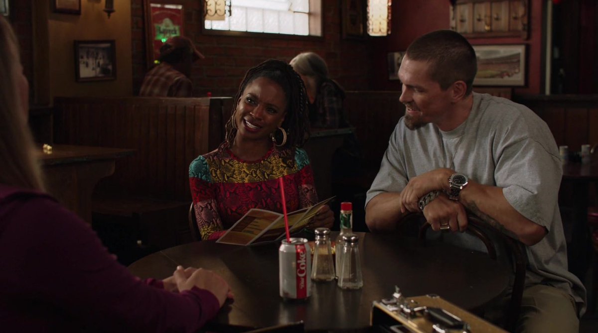 _moviecola's tweet photo. Shameless: “Debbie Might Be a Prostitute” – Season 10, Episode 8 (2019) https://t.co/KdrgpI7Fz3