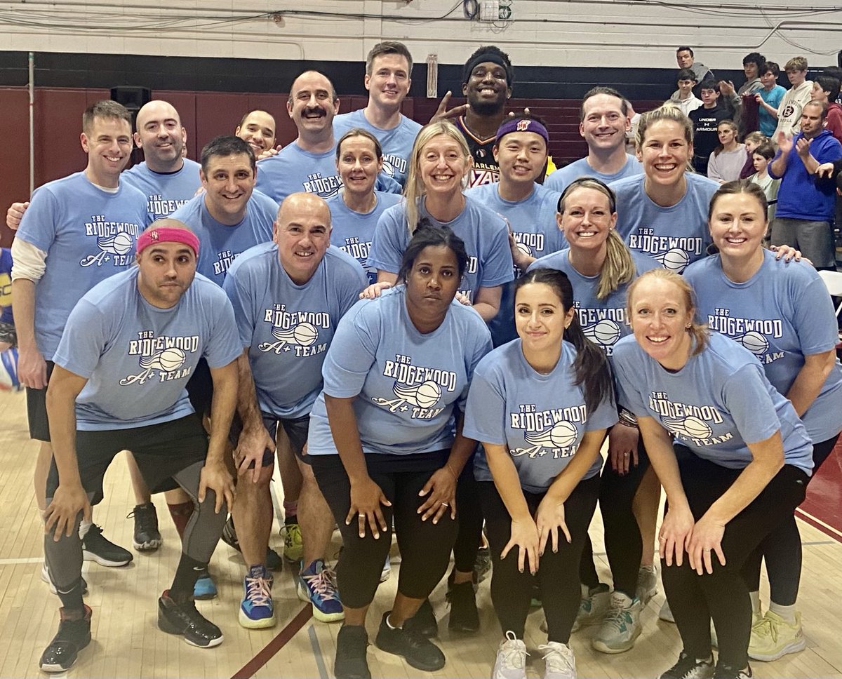 RPS_Orchard's tweet photo. The A+ team squad tonight vs. Wizards! Go Wood! ⁦@RwdPubSchools⁩ ⁦@RPS_Travell⁩ ⁦@HawesDucks⁩ ⁦@RPS_Willard⁩ ⁦@RPS_Somerville⁩ ⁦@RidgeLib⁩ #HarlemWizards https://t.co/usthhdjz4k