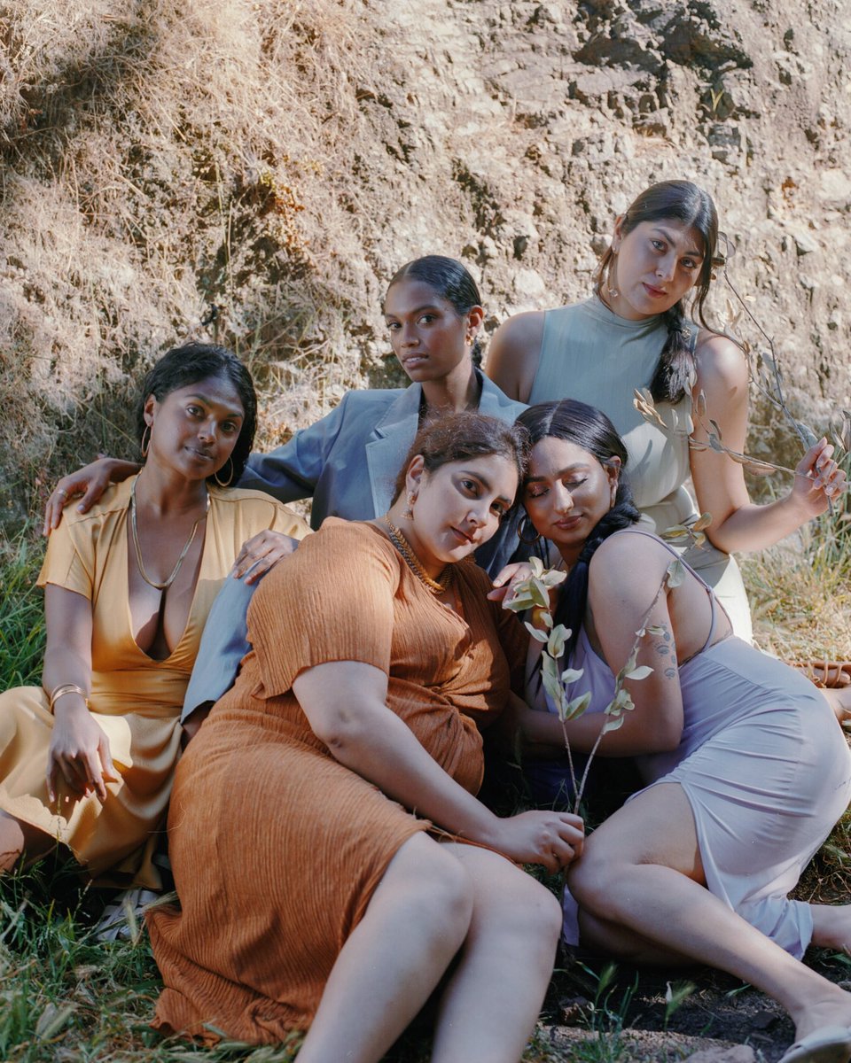 simrahfarrrukh's tweet photo. A Reflection of My Work [thread]: recently I realized I’ve been dominantly in my “masculine energy” most of my life and have had trouble truly embodying that feminine energy with this imbalance. https://t.co/HTfAyideBF