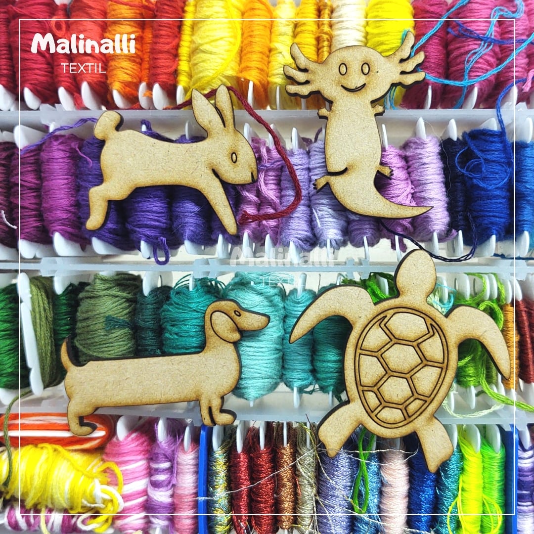 malinalliTextil's tweet photo. 🌟Lanzamiento

Llegaron las nuevas bobinas para hilo, ya no hay pretexto para acomodar los hilos. 

¿Cuál es tu favorito? Conejo, perro, tortuga o ajolote o las prefieres cuadradas 

#bobina #madera #MDF #hilos  #ajolote #conejo #tortugas #zipolite2023
#Zipolite #festivalNudista https://t.co/22QYDzeIBX