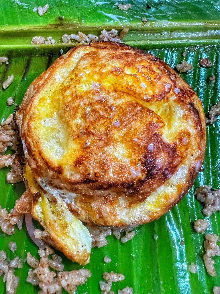 OnYourLeft_8's tweet photo. வணக்கம்டா மாப்ள.. திண்டுக்கல்ல இருந்து..!!😁😁
ஹோட்டல் பங்காரு 🥳🥳
#BreakfastScenes #Dindigul https://t.co/84UjhrHF5t