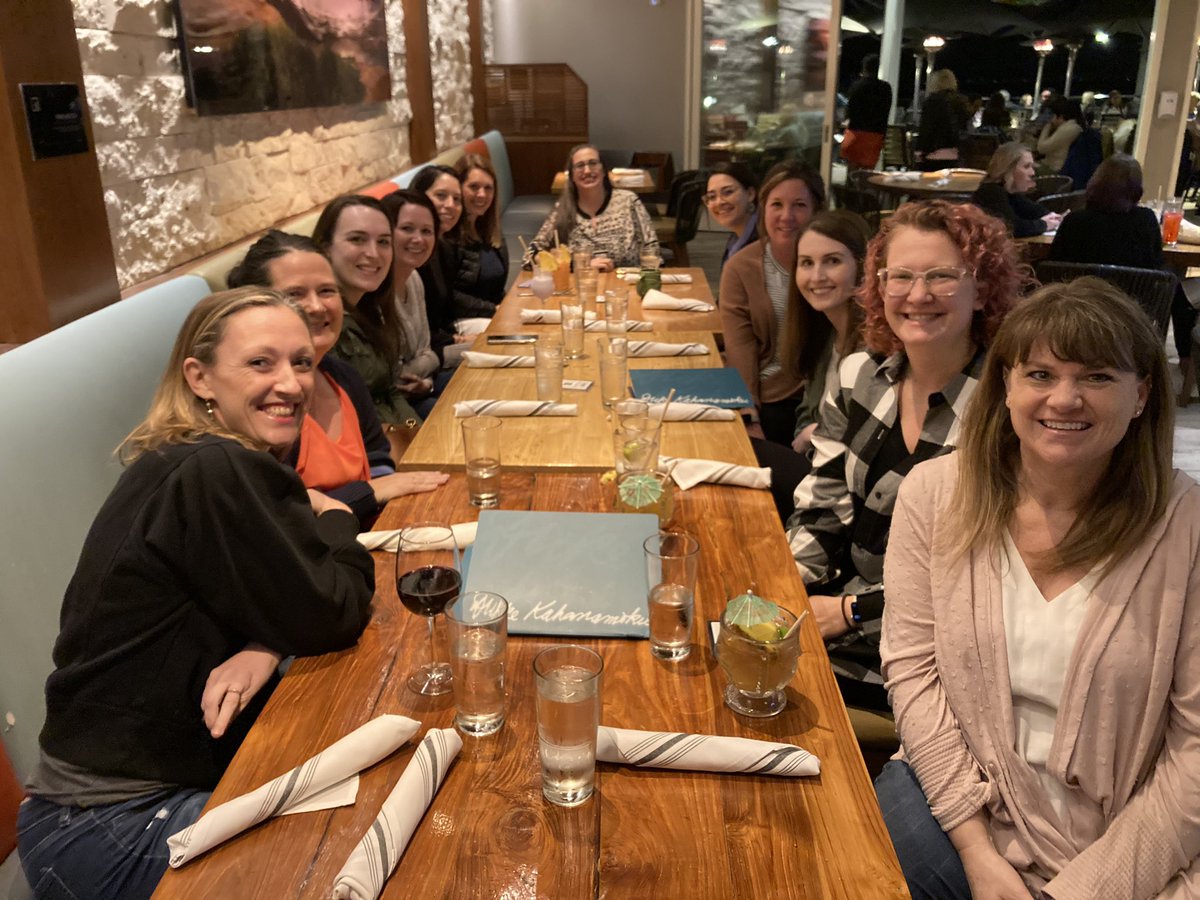 k_westphaln's tweet photo. Thank you @DukesLaJolla! Great dinner & discussion @NAPNAP #ChildMaltreatmentSIG #PNP #PediatricNursePractitioners @ChadwickCenter #SanDiegoConference #ChildProtection https://t.co/AB1SDeI2mx
