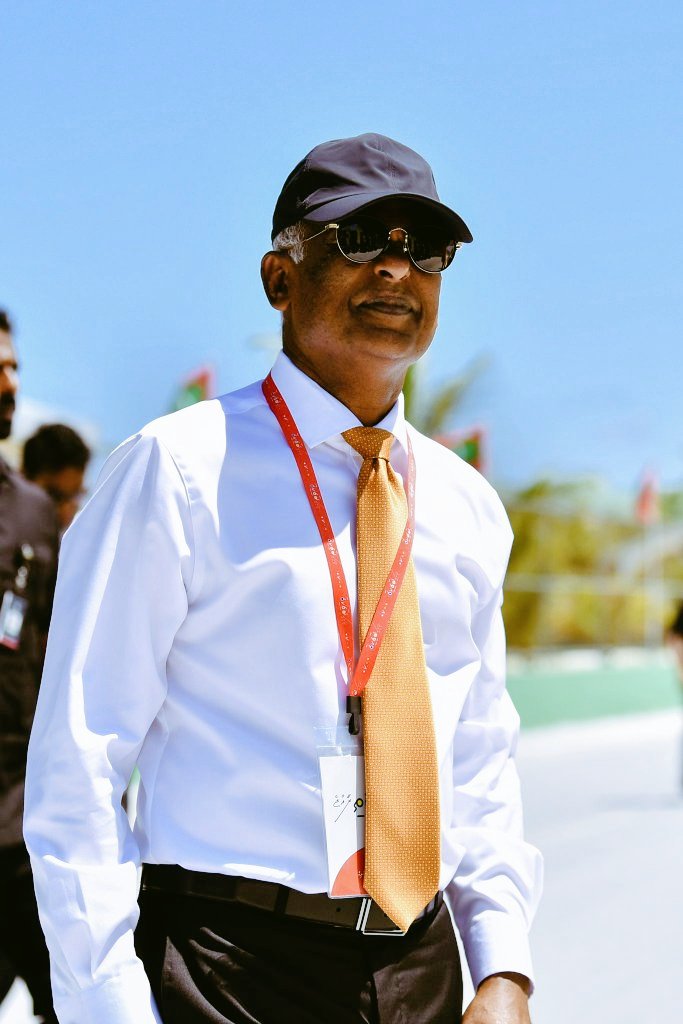 ވޯޓުލުމުގައި ގިނަބަޔަކު <a href="/ibusolih/">Ibrahim Mohamed Solih</a> އިސްކުރެއްވީ، އެމެމްބަރުންގެ ވިސްނުންފުޅުގައި "އެމްޑީޕީ" އަކީ ތާއަބަދު މަގުމަތީގައި އޮންނާންޖެހޭ ޕާޓީއެއްގެ ގޮތުގައި ނުދެކޭތީ. ރައްޔިތުންނަށް ހެޔޮ ވެރިކަމެއް ކޮށްދެއްވުމުގައި މިޕާޓީއިން މާރަނގަޅު ނަތީޖާއެއް ނެރޭތަން ފެނުމުން
#MDPkuriah
#Ibu2023