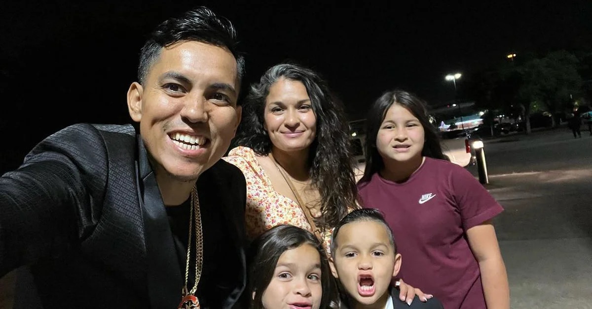 tabernaforo's tweet photo. Randy González, reconocido personaje de TikTok, perdió la batalla contra el cáncer: El creador de contenido había revelado a sus más de 15 millones de seguidores, en abril de 2021, que había sido diagnosticado con cáncer de colon y que los médicos le daban dos o tres años de vida https://t.co/QevziGPVdH