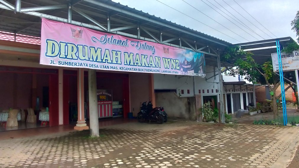 Jasa Pasang Kanopi Baja Ringan (0858-6633-3419)

#Kanopi dapat membuat rumah menjadi teduh dan sejuk. Sepertinya ada yang kurang jika sebuah bangunan tidak memiliki kanopi.

Dari segi perawatan setelah #pemasangan hampir tidak membutuhkan tambahan lapisan khusus.

Info #Griyabaja
