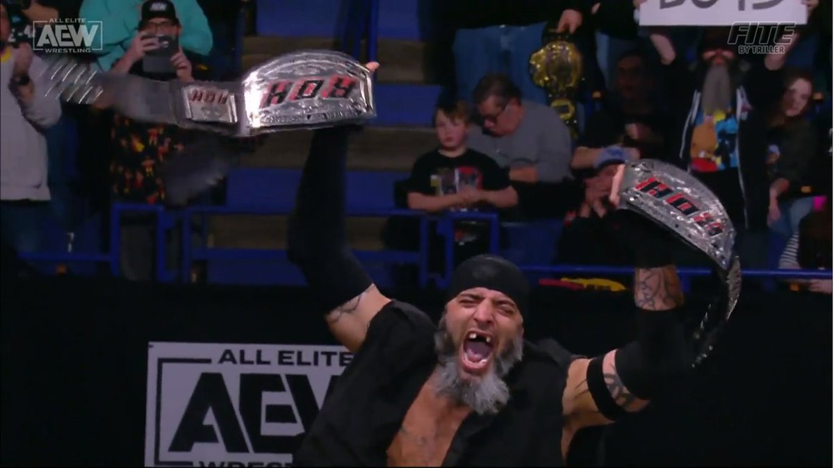 Ms_Bad_Jedi's tweet photo. Here we go 😭😭
#AEWDynamite #WatchROH #HonorIsReal #ThankYouJay https://t.co/BeRX70hORq