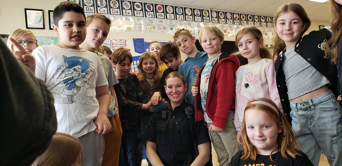 Miss Cooke tweet media