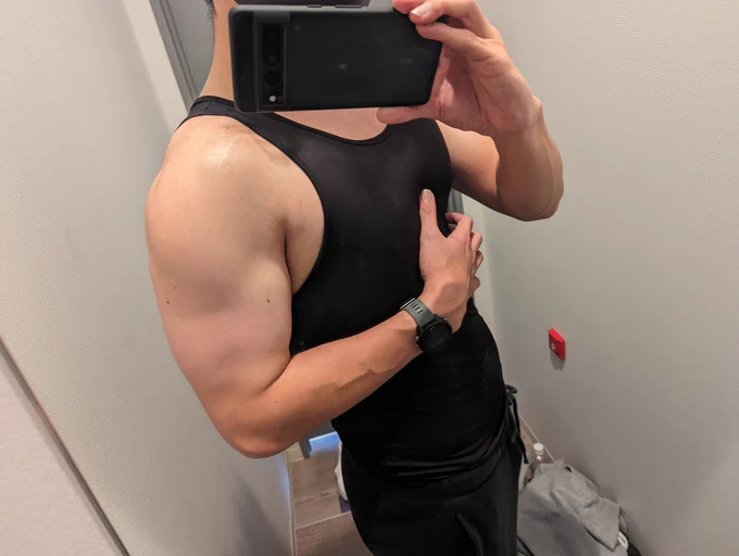 今日は胸と肩トレをしたよ💪🐱💪 