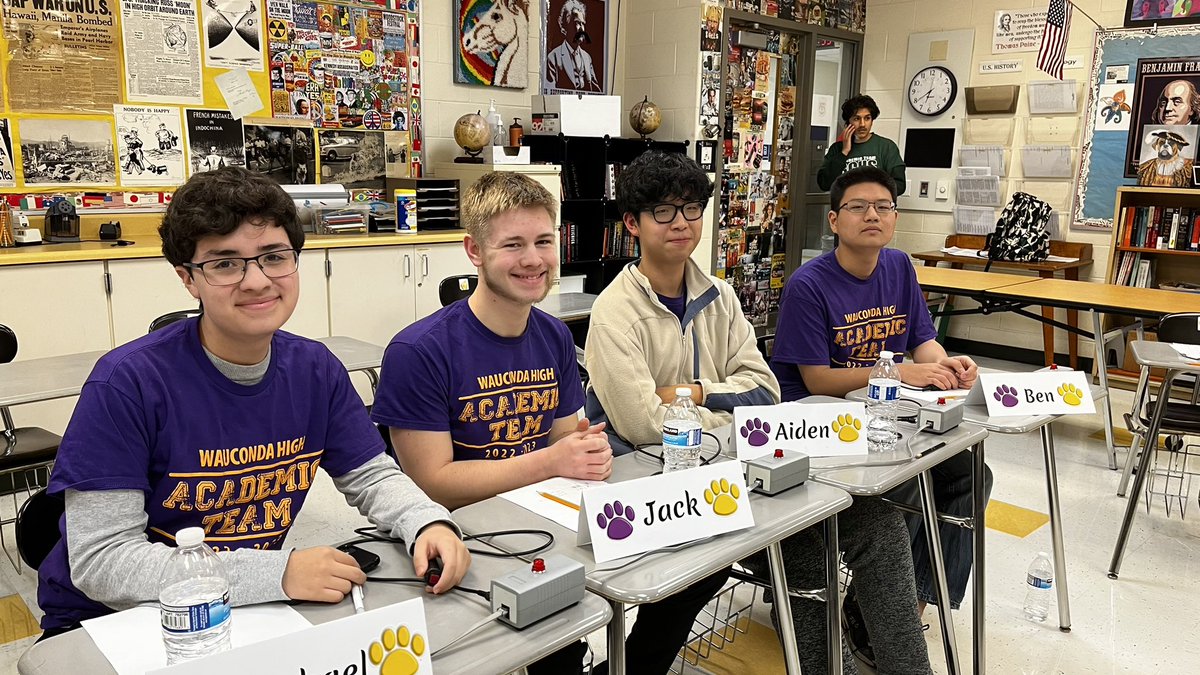 Mrs_Yost8's tweet photo. CONGRATULATIONS TO OUR WHS ACADEMIC TEAM!!! The Bulldogs earned SECOND IN CONFERENCE TONIGHT!!!💜💪🏻💛💜🐾💛💜🧠💛i am immensely proud of you guys!! @BulldogLife_WHS @GOWHS_StudSec @WaucondaHS118 @WaucondaCUSD118 https://t.co/siUVcMrOpw