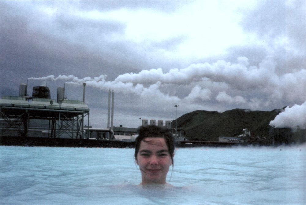 northstardoll's tweet photo. björk by juergen teller (1993) https://t.co/PoQFQSlyX1