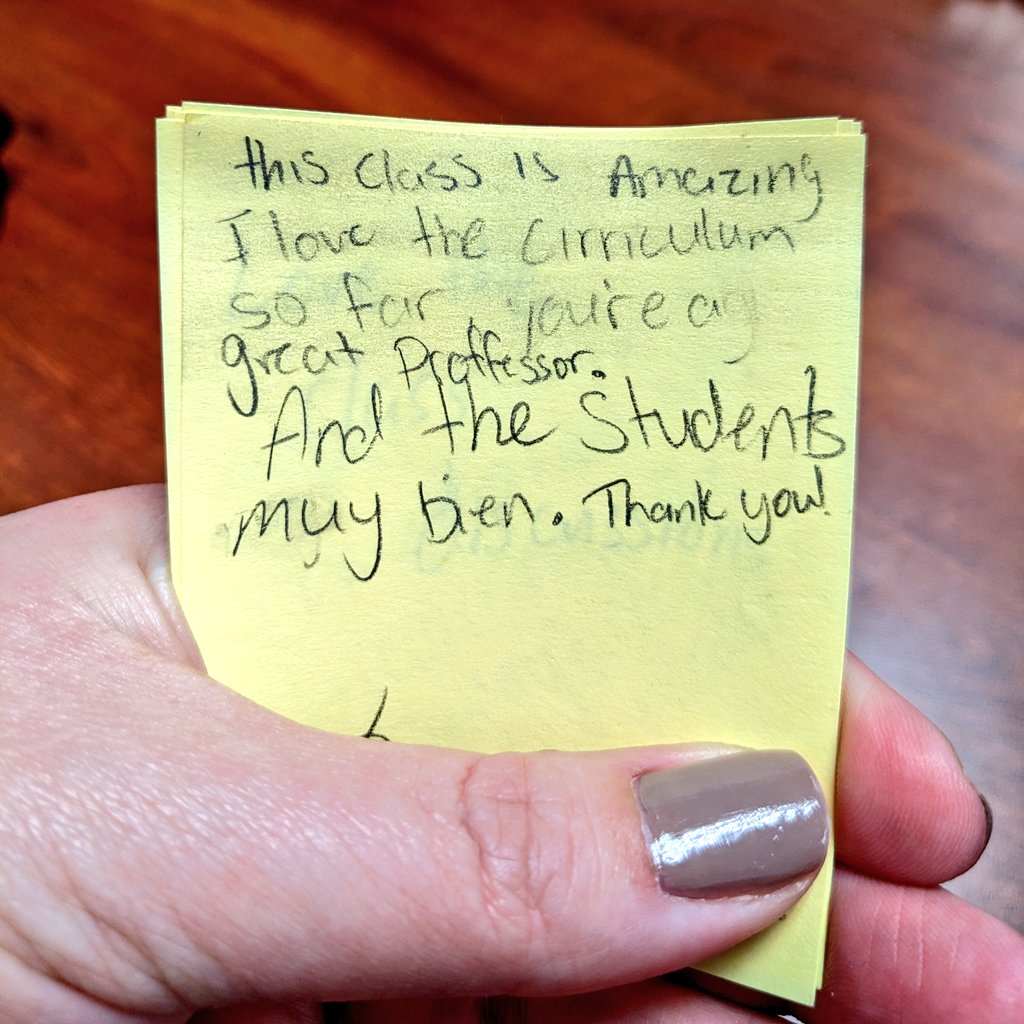 CoffeeLurver's tweet image. And then this, among several other sticky notes of feedback from students, almost entirely positive. 🥰 #ProfessorMegan #AmTeaching #PostItPractice