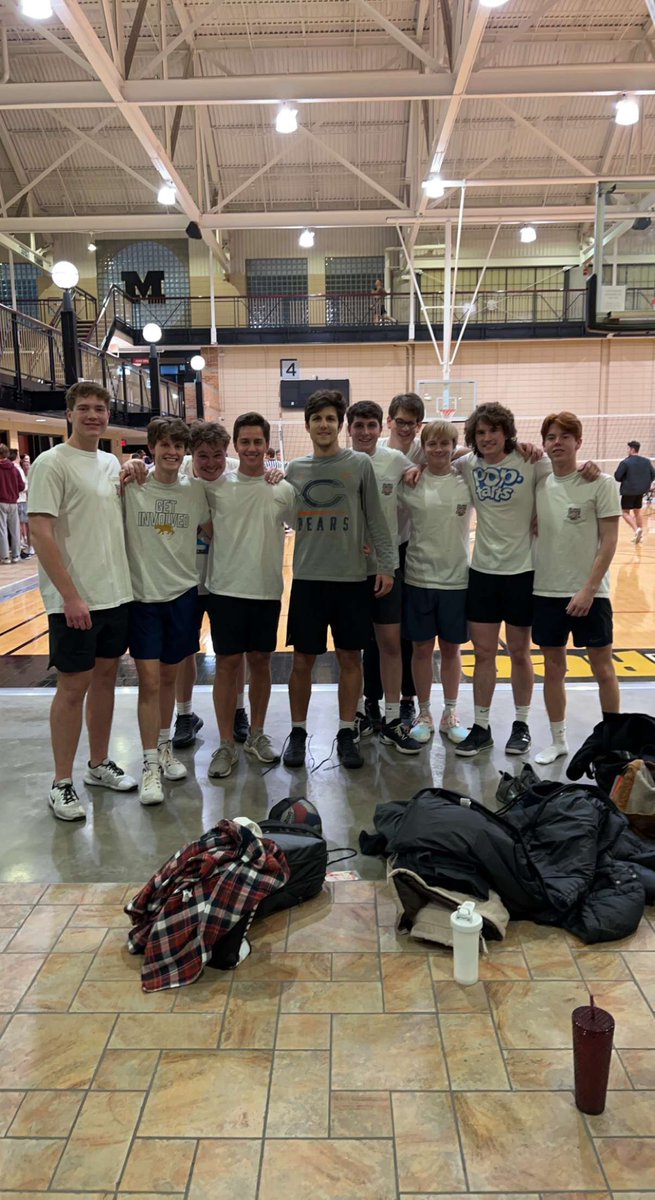 Volleyball team starts the season 1-0!