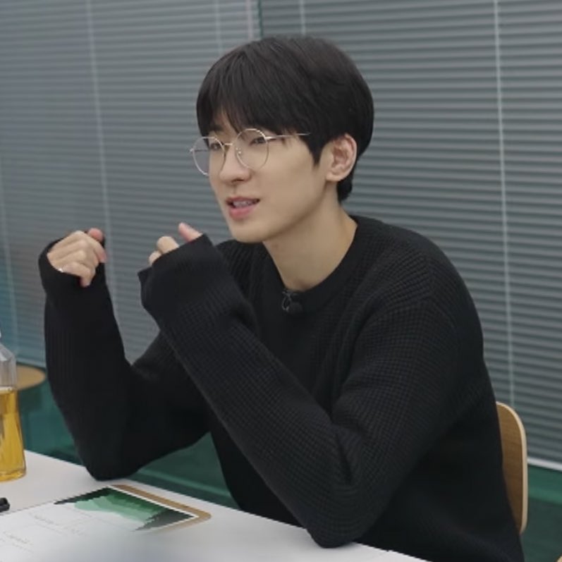 decdaisyy's tweet photo. 🥺 https://t.co/t6IRNlcuGG
