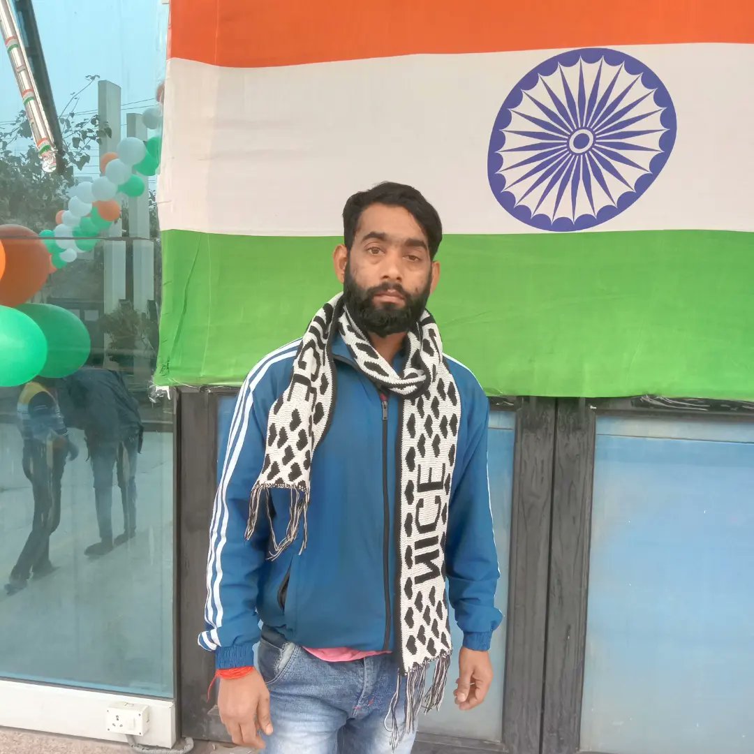 SunilKu81576252's tweet photo. #NewProfilePic https://t.co/PiKkB0Yl8y