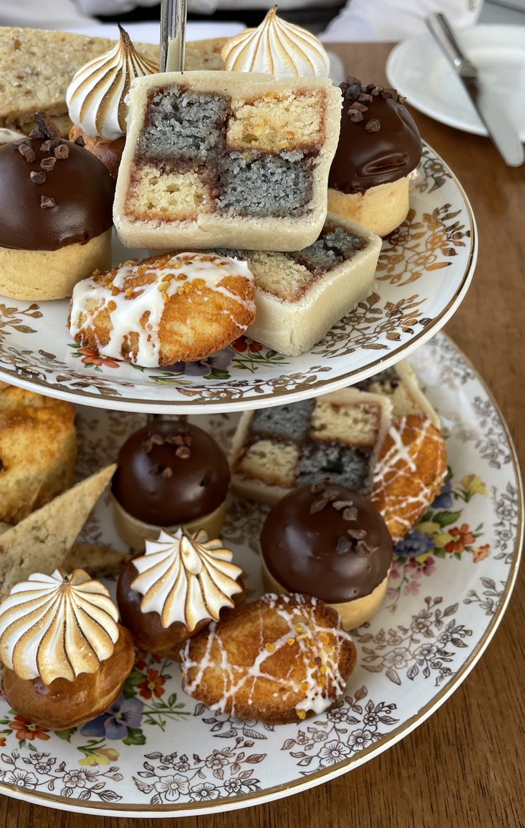 New Afternoon Tea sweets menu drop with your favourite savoury sandwiches &amp; gougères. Every Sat &amp; Sun, 2-4pm.
▫️Candied Fennel Shortbread 
▪️Sea Buckthorn &amp; Meringue Profiterole 
▫️Earl Grey Battenberg Cake
▪️Chocolate &amp; Pear Tart
▫️Mini Madeleine 
▪️Raisin Scone 
#yyc
