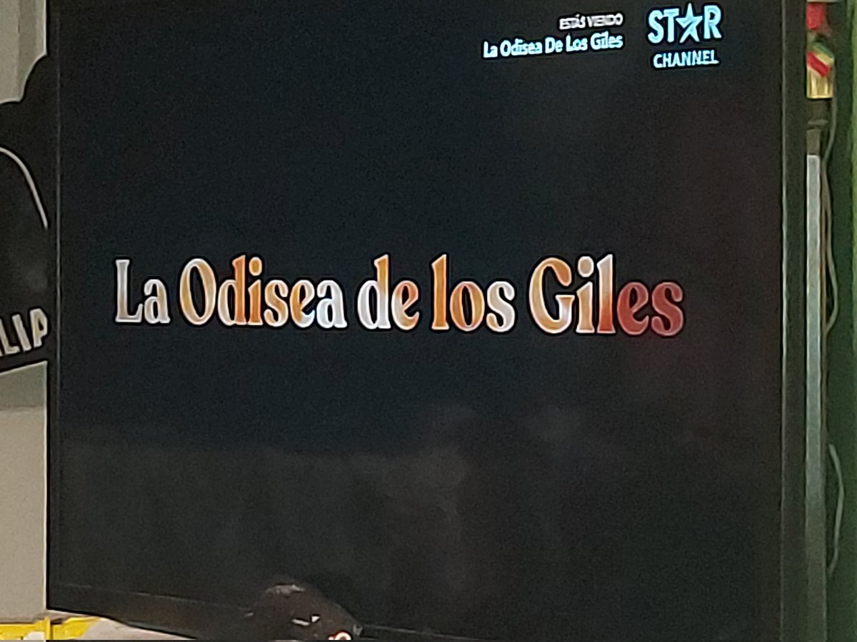nataliaferlaino's tweet photo. Hoy pasaron en Star HD @LaOdiseadelosgiles
En la 5ta vez que la veo. Es Imperdible!! De Seba Borensztein
Con @BombitaDarin @VLlinas @chinodarin Luis Brandoni y un súper elencazo! Basada en el libro de @eduardosacheri
"La noche de la usina"
Clásico de nuestro cine!!🙌🏻💙🤍💙🇦🇷 https://t.co/WS9JwiWuRf