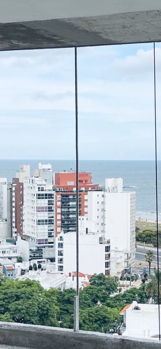 proyectosazul's tweet photo. Estrene 2023 a metros de la Rambla de Malvin. Único. Terraza exclusiva de 66 metros . Consulte promoción por forma de pago. https://t.co/TFlP38tIkU