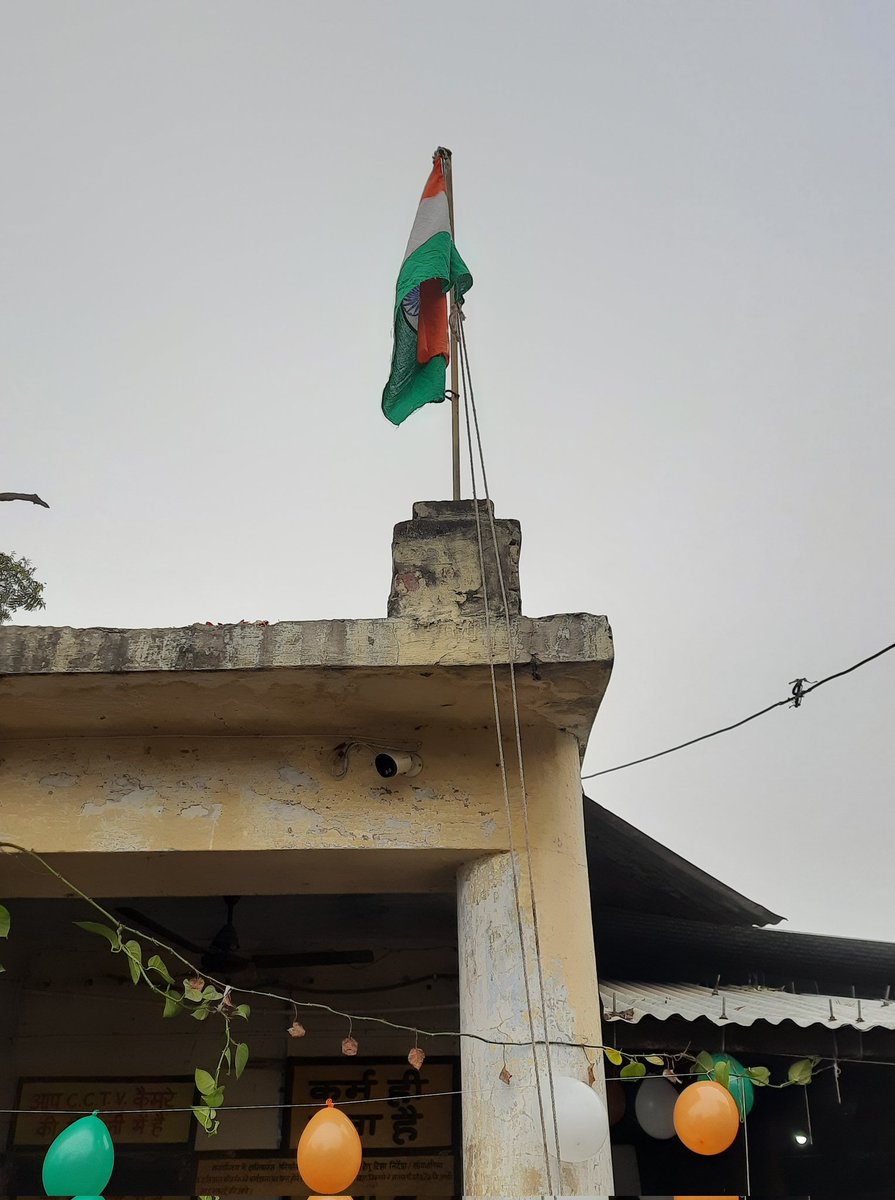 erkamalprakash's tweet photo. #HappyRepublicDay
#गणतंत्र_दिवस
#Electricityworkshop
#hydelcolonybulandshahr https://t.co/kHO6t38IF8