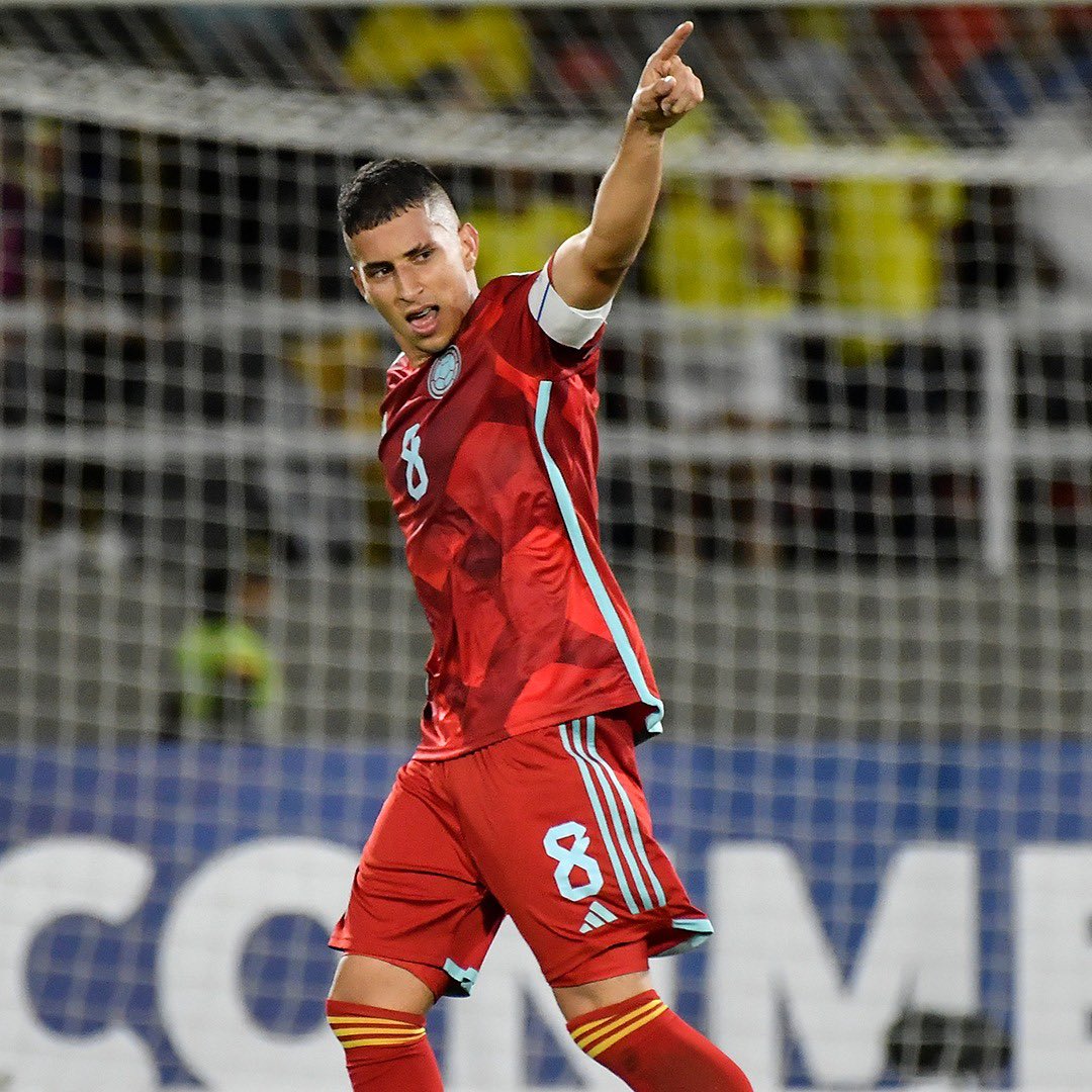 Puerta foi contratado pelo Bayer Leverkusen - @FCFSeleccionCol/Twitter