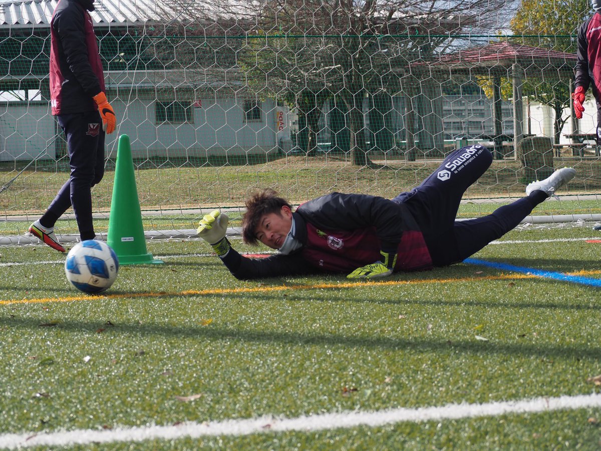 PORVENIRASUKA's tweet photo. トレーニングの様子📸

#飛鳥FC
#飛鳥フットボールクラブ
#ポルベニル https://t.co/s3Mw6jTlvq