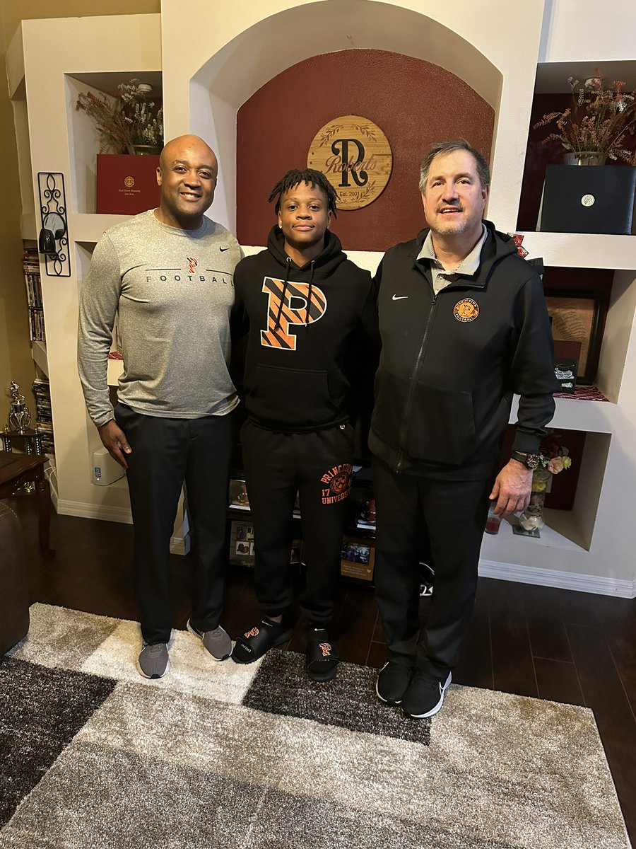 Torian Roberts🎱 (@torianroberts1) on Twitter photo I appreciate you guys for stopping by!! #juice23🐅🧃
<a href="/CoachBobSurace/">Bob Surace '90</a> <a href="/coachehenderson/">EJ Henderson</a> <a href="/PrincetonFTBL/">Princeton Football</a> I appreciate you guys for stopping by!! #juice23🐅🧃
<a href="/CoachBobSurace/">Bob Surace '90</a> <a href="/coachehenderson/">EJ Henderson</a> <a href="/PrincetonFTBL/">Princeton Football</a>