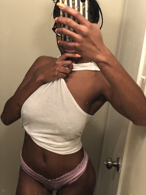 can&rsquo;t stop thinking about me?   cashapp 2 inbox me sienasunflowerx https://t.co/gUXE8LVjib https://t