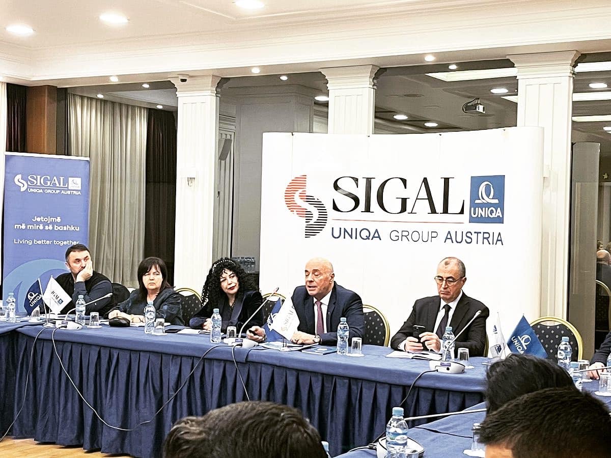 ponari_avni's tweet image. Po ndodh tani: Analiza Vjetore 2022 e SIGAL UNIQA Group AUSTRIA Shqipëri
#uniqa #sigal #sigaluniqa #punojmëmëmirësëbashku