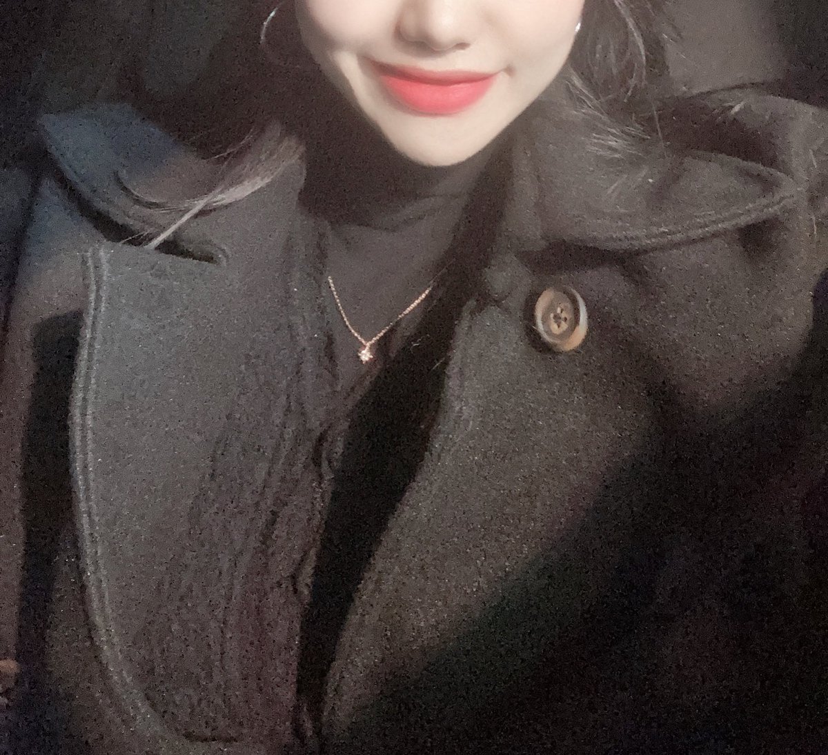 설 잘 보냈쪄?
나는 잘 못 보내쪄....🥹
.
#트린이 #입술 #섹트 #맘눌뎀