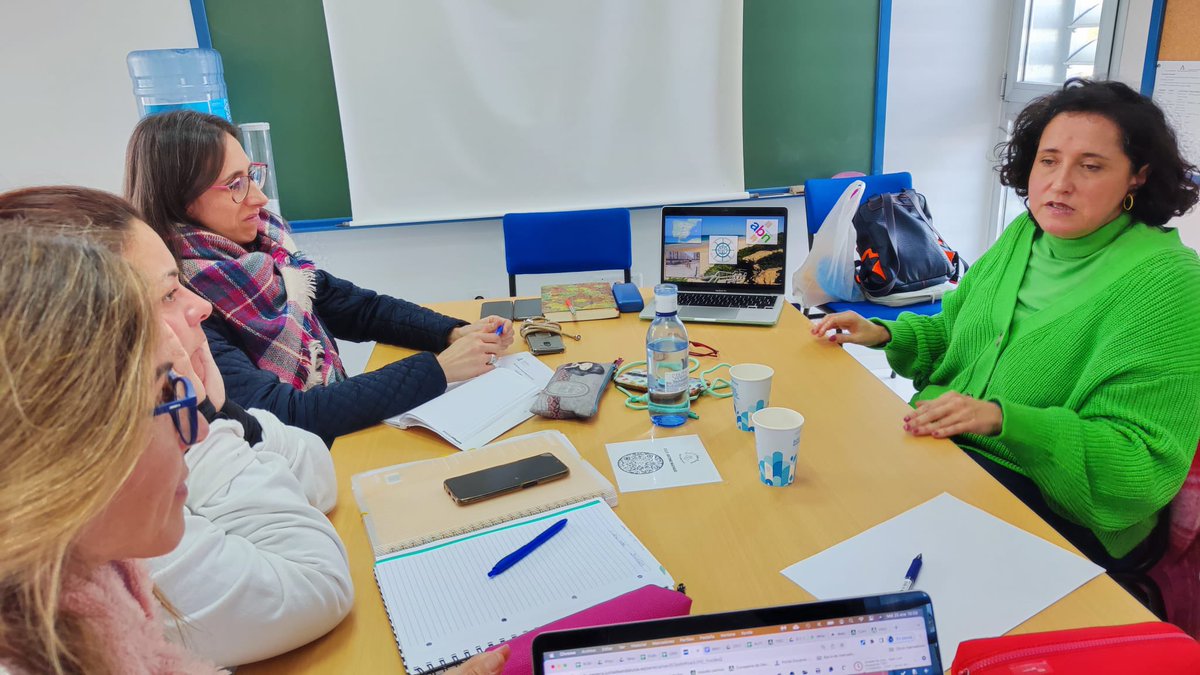 CEPdeJEREZ's tweet photo. Formación en Centro Las matemáticas en el algoritmo ABN 🔢 con Teresa Simonet ‼️en https://t.co/9Euo3mMuvp ⚠️  @educaand @formacprofand #autoformacion #abn #algoritmo https://t.co/GWLdD677aU