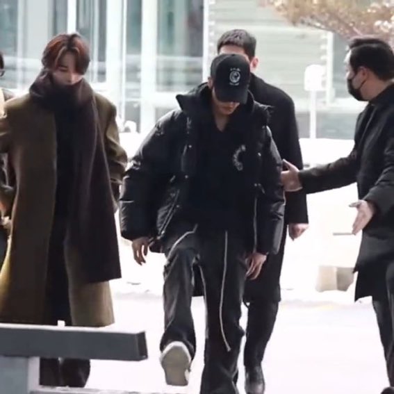 อันเน้เหยียบได้มุ้ย