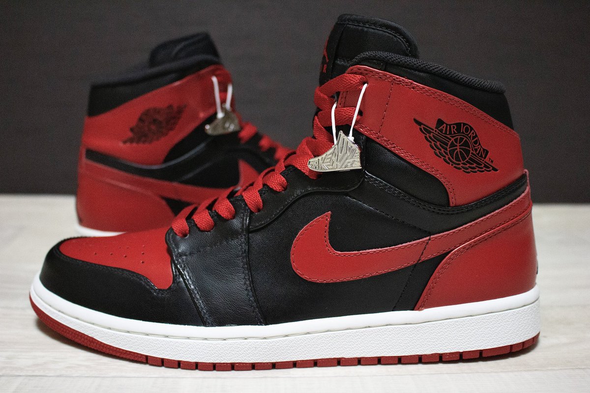 FAKEBUSTERSの
コンプリート鑑定から帰ってきた✨
メルカリで買ったから不安だった…
これでもう安心だ🎉