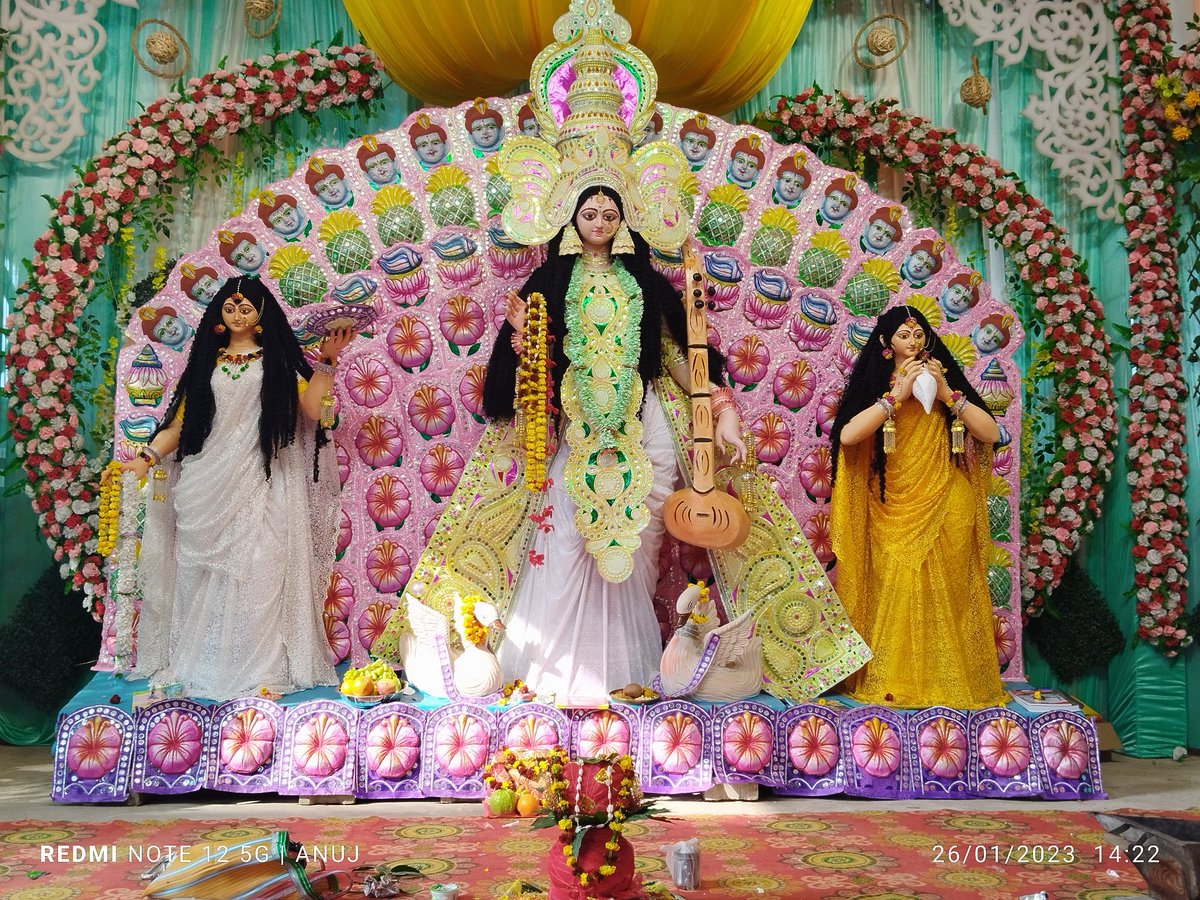 kmranuj123's tweet photo. #HappyVasantPanchami https://t.co/j5I98yAM8d