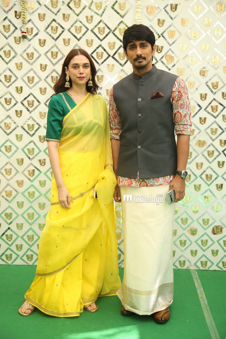 123telugu's tweet photo. Photos : Celebs at #Sharwanand - #Rakshita's Engagement

https://t.co/s3gQnOXJBp

#123telugu #Nani #RamCharan
#Siddharth #AllariNaresh #RanaDaggubati #Nagarjuna #Chiranjeevi https://t.co/8ZfunHr3Si