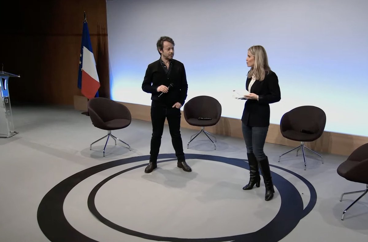 Notre chief creative officer, <a href="/SlvnLouradour/">Sylvain Louradour</a>, est sur scène pour présenter l'offre Global Trends : une captation internationale de 3000 innovations, sur tous les continents et dans tous les secteurs. 🌍

🔎 Sur cette base, nous détectons les signaux faibles de nouvelles tendances