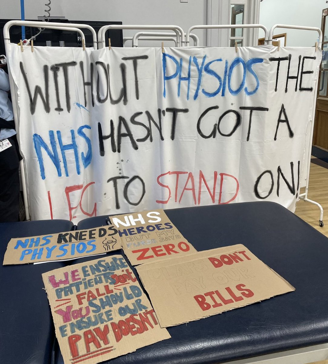 Katie Wood tweet media