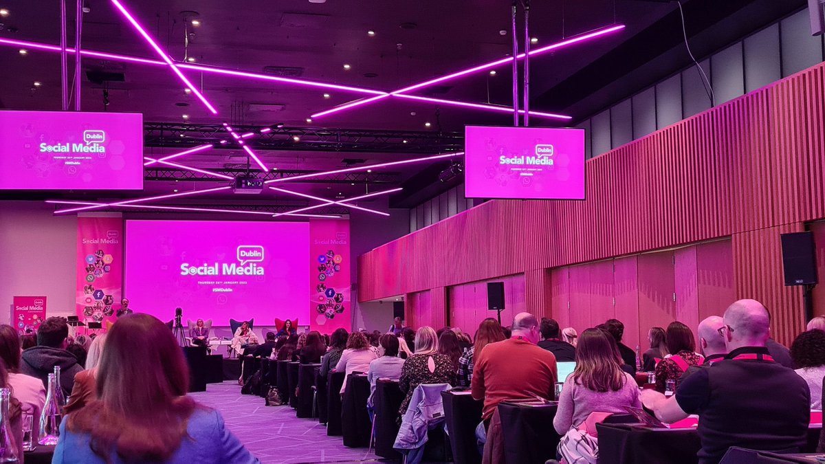 CymruRhiannon's tweet photo. Delighted to be @CrokePark this morning for #SMDublin @eolasmagazine Social Media conference 📸

Fantastic to hear from @WelshGovernment’s, Senior Digital Content Manager - @lauratruelove 🏴󠁧󠁢󠁷󠁬󠁳󠁿 about our strategy, bilingual approach &amp; social media journey 🤳 https://t.co/03McXOfrcq