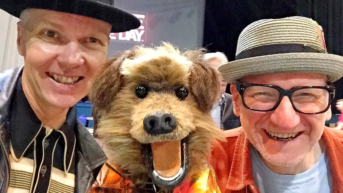 #ThrowbackThursday 
#Hacker 
#favouritecanine 
<a href="/HackerTDog/">Hacker T Dog</a>